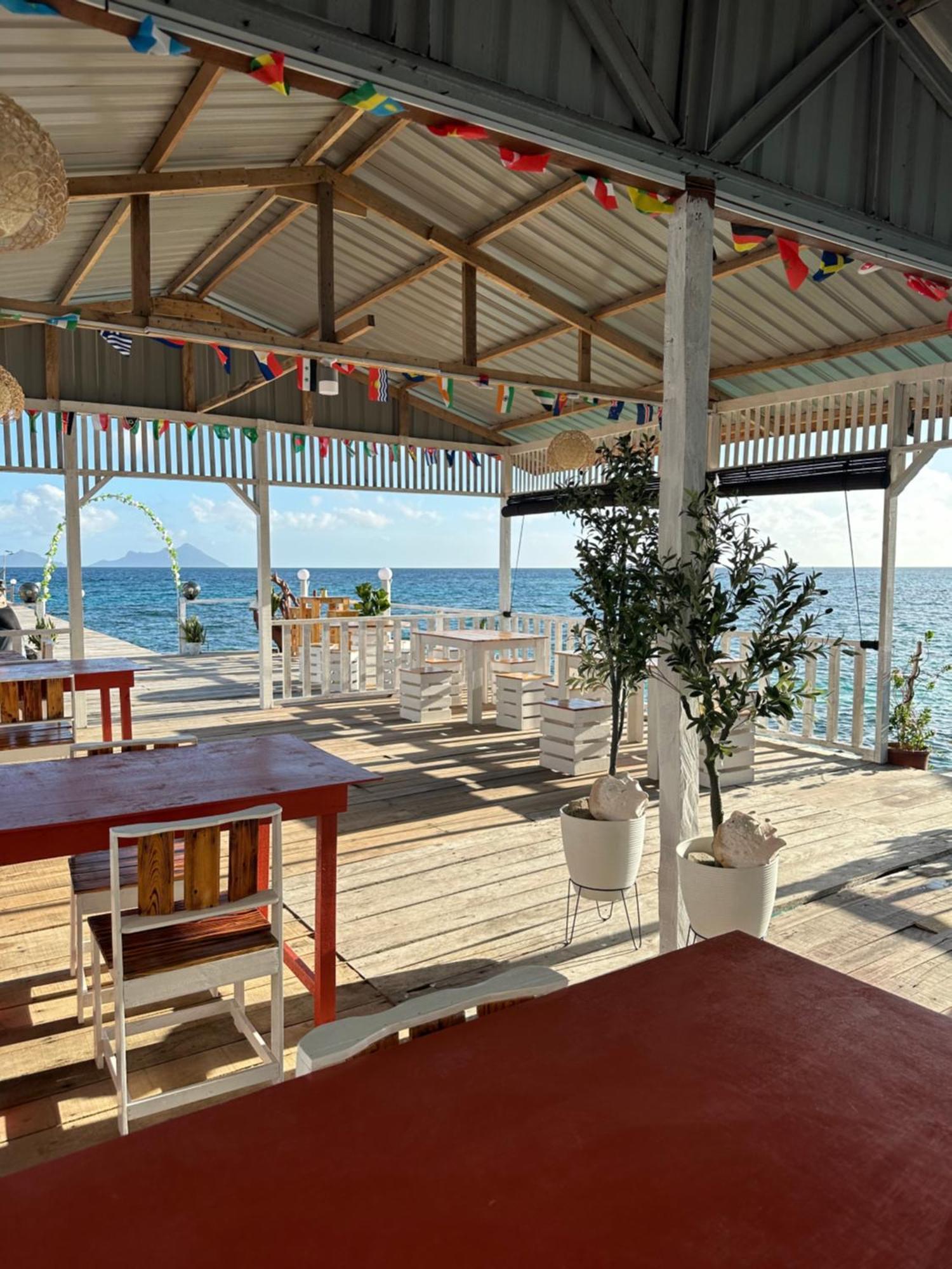 Bihing Angan Water Chalet Semporna Eksteriør billede
